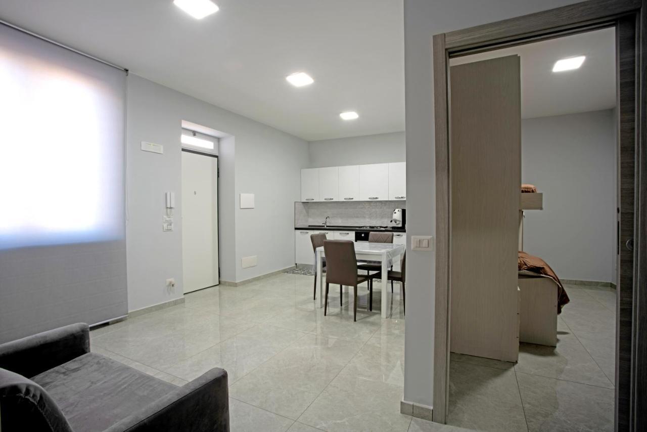 Giovi'S Apartments Castellammare di Stabia Exterior photo