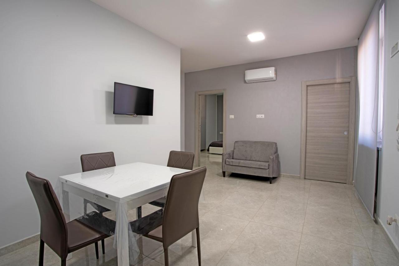Giovi'S Apartments Castellammare di Stabia Exterior photo