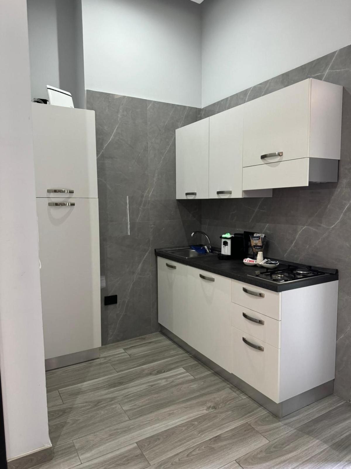 Giovi'S Apartments Castellammare di Stabia Exterior photo